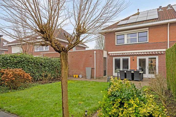 Foto 29 van Drachme 12