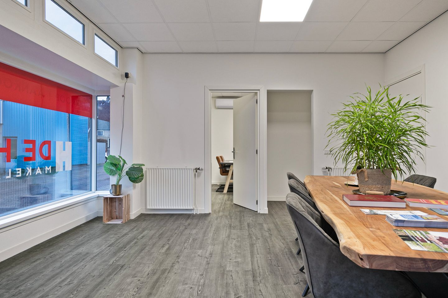 View photo 5 of Deventerstraat 84