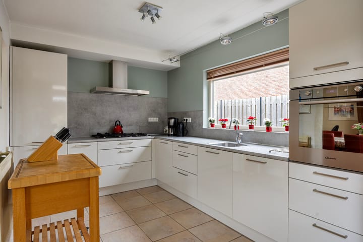 Foto 16 van Schoutstraat 18