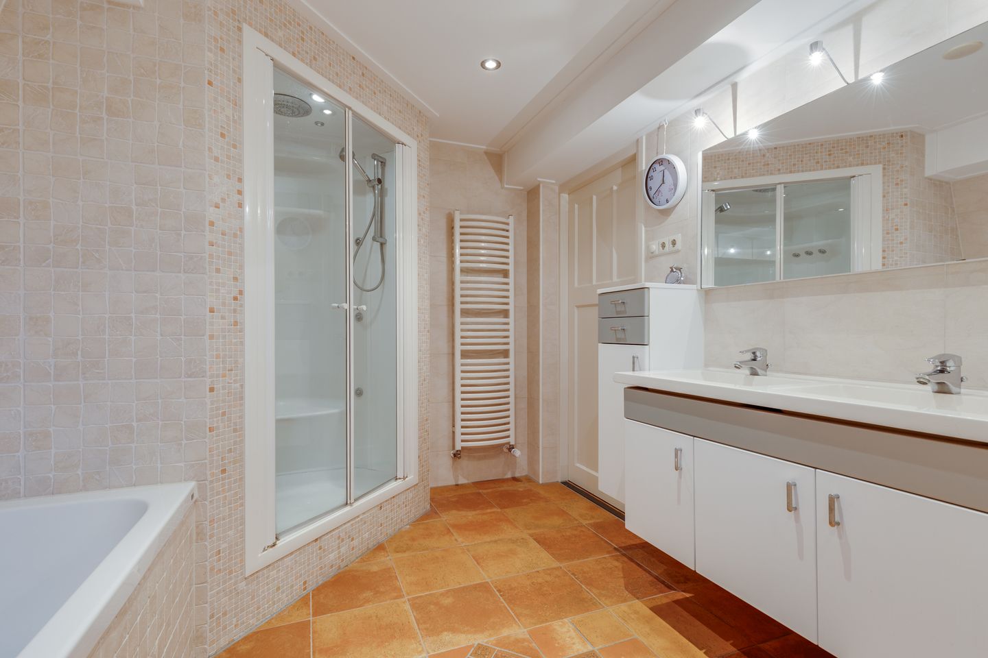 Foto 34 van Patronaatsstraat 40