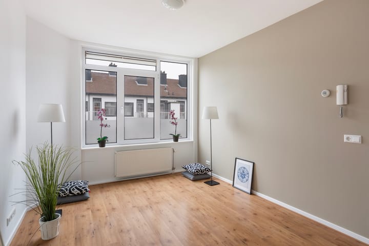 Photo 8 of Vliegwielstraat 24-A