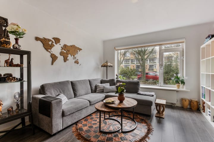 Foto 2 van Admiraal de Ruyterlaan 25