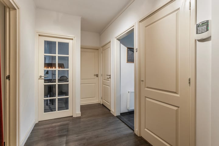 Foto 9 van Admiraal de Ruyterlaan 25