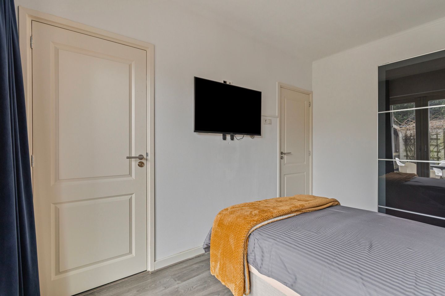 Foto 19 van Admiraal de Ruyterlaan 25