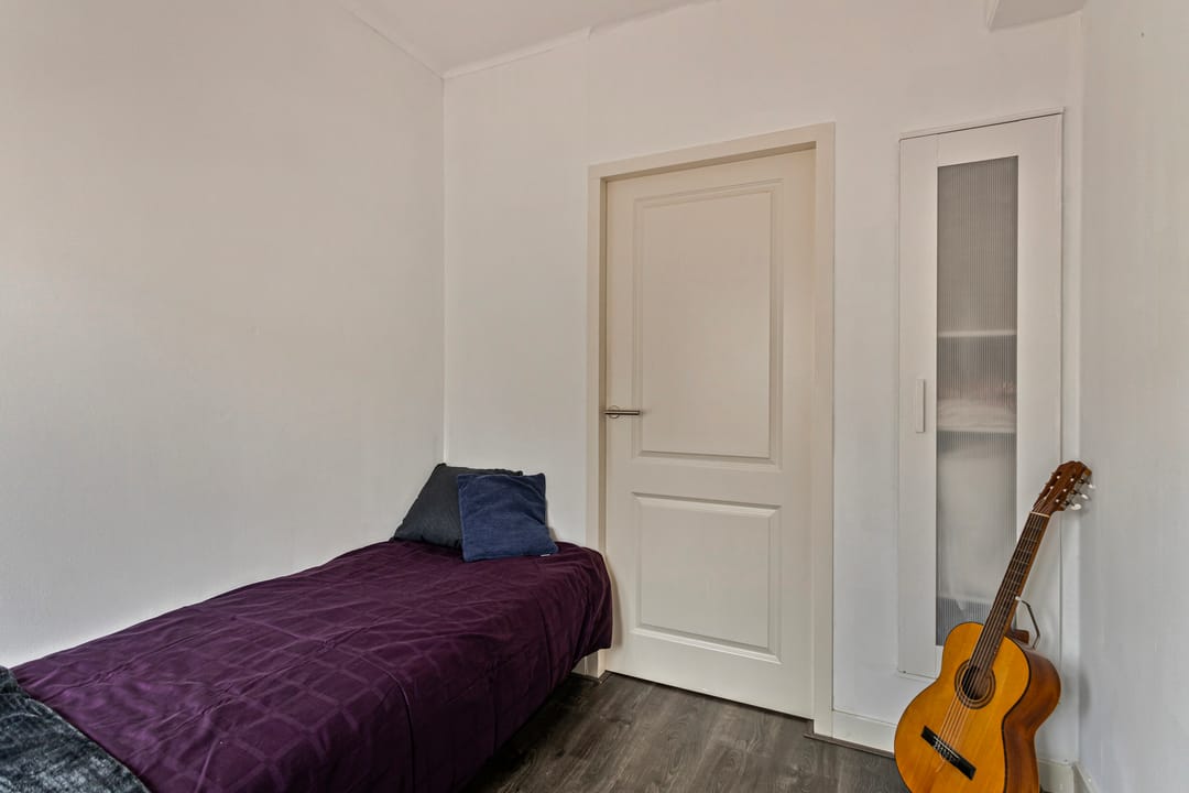 Foto 22 van Admiraal de Ruyterlaan 25