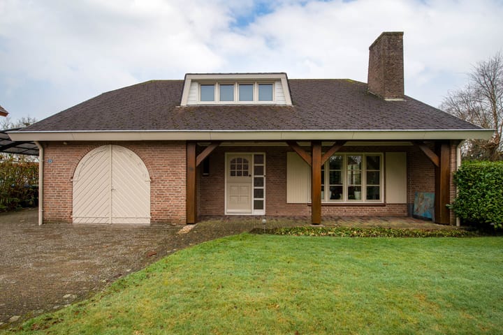 Foto 32 van Neerakker 23