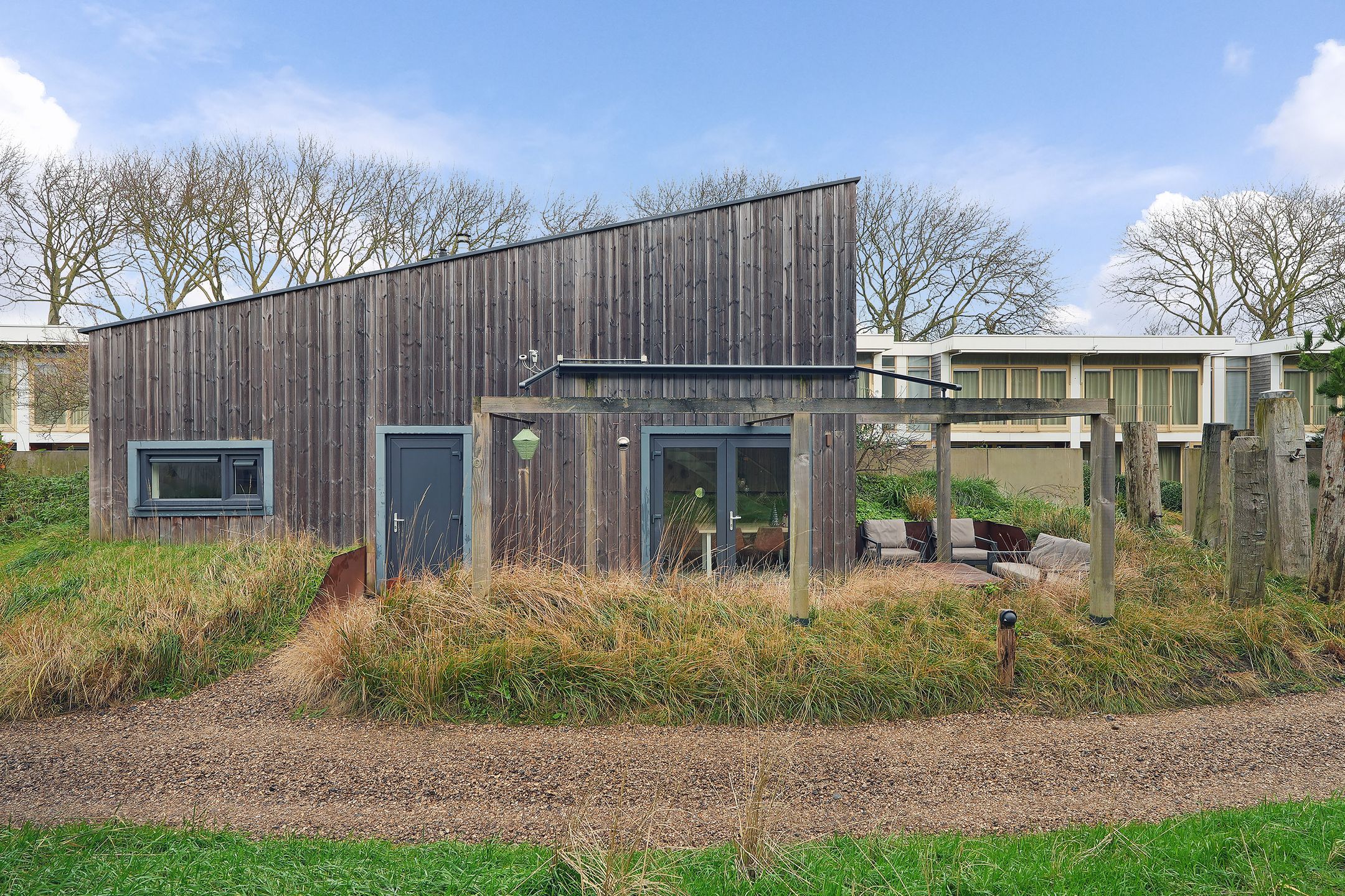 Foto 18 van Burgemeester van Woelderenlaan 1-10