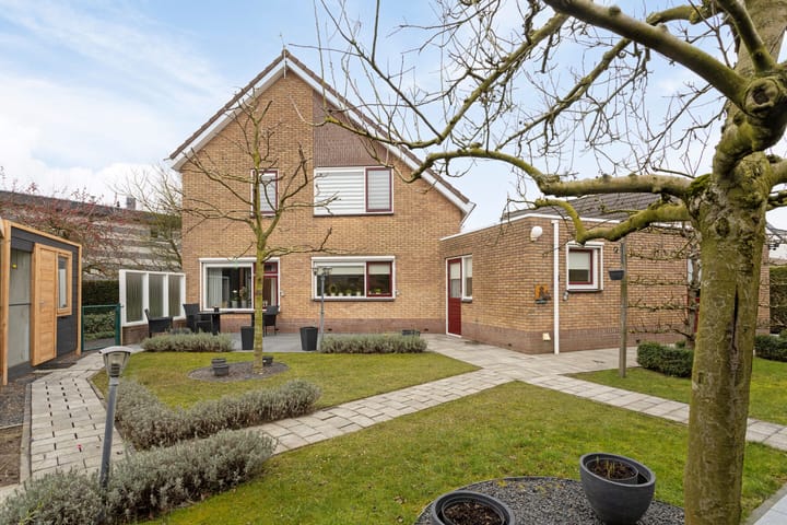 Photo 35 of Meestoof 6