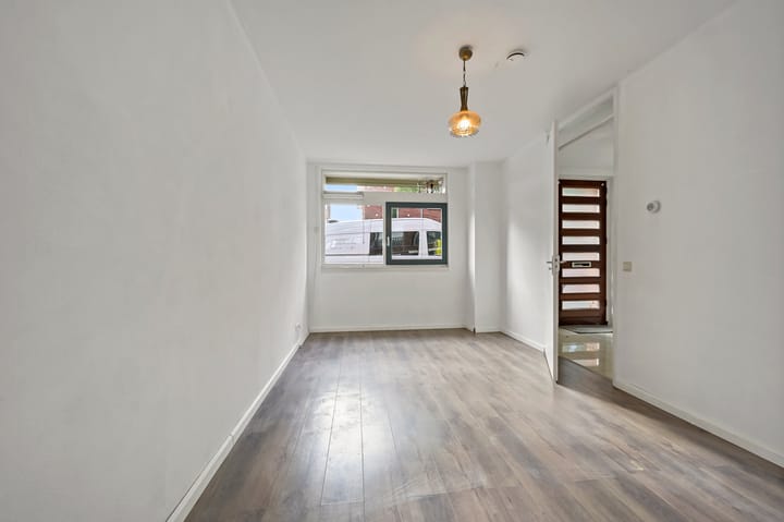 Foto 11 van Delagoastraat 45