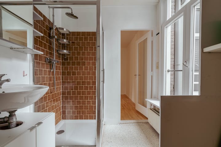 Photo 15 of Gerard Doustraat 56-A2