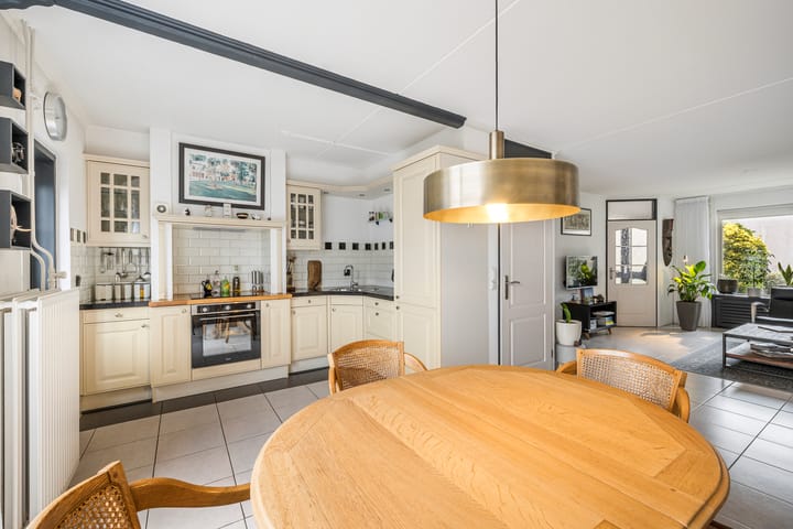 Photo 11 of Narcissenpad 13