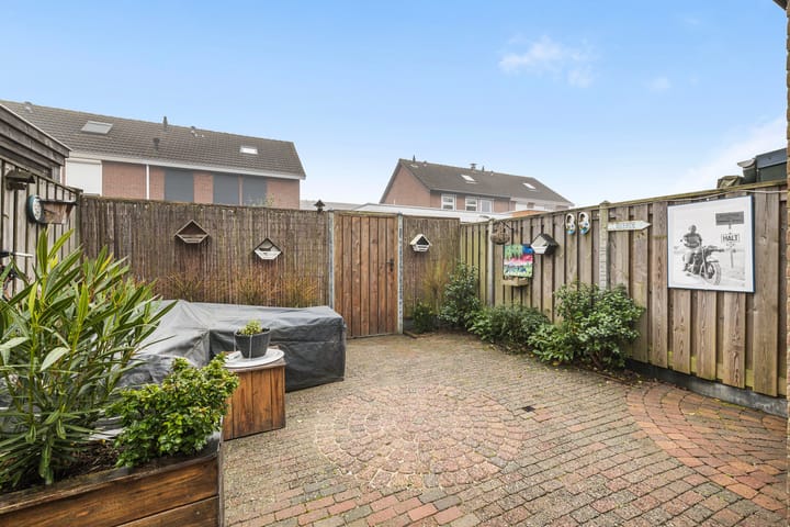 Photo 31 of Narcissenpad 13