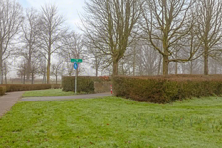 Foto 38 van Jan Linthorststraat 22