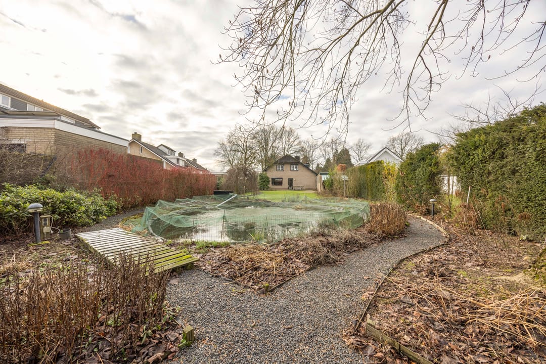 Photo 1 of Achthoevenstraat 82