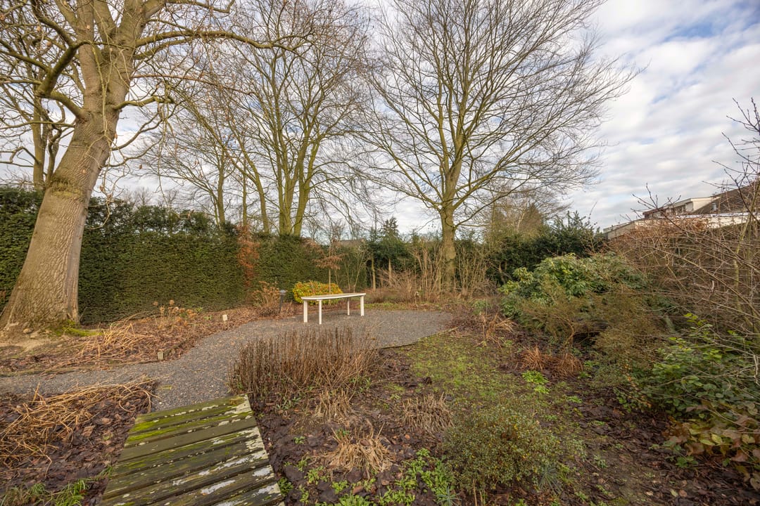 Photo 2 of Achthoevenstraat 82