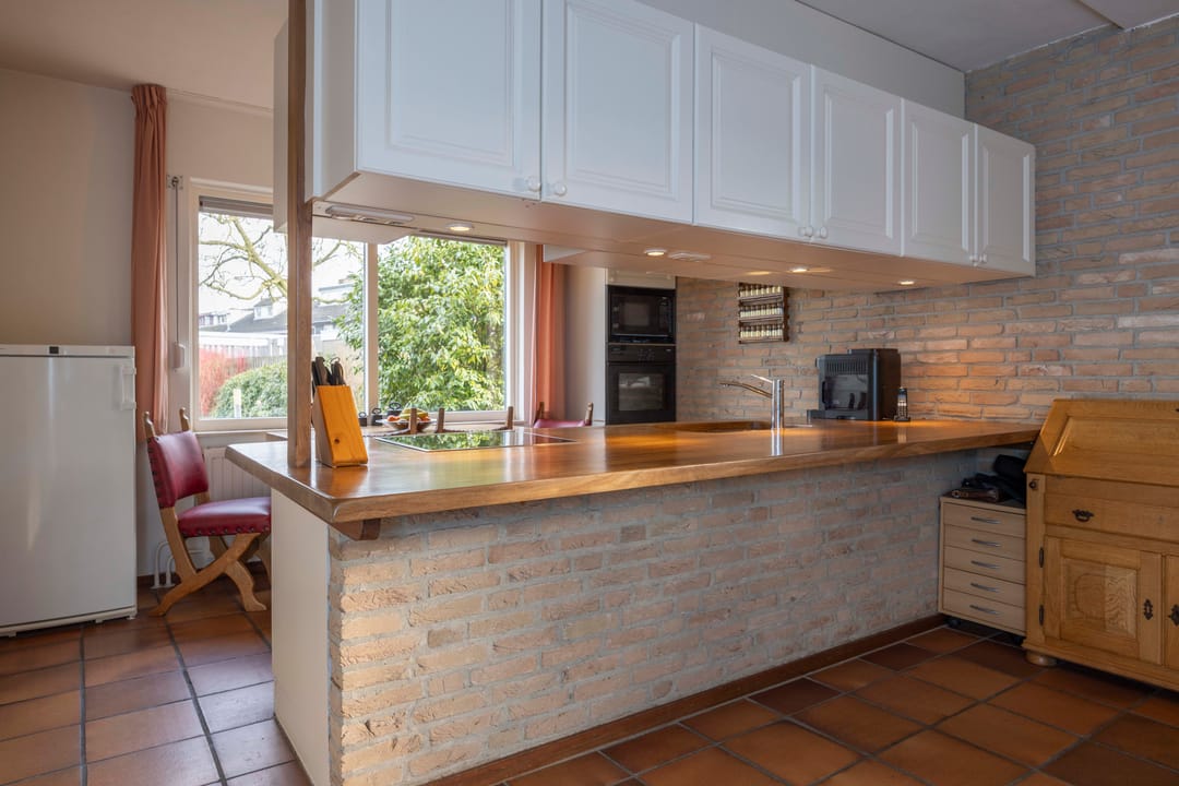 Photo 8 of Achthoevenstraat 82