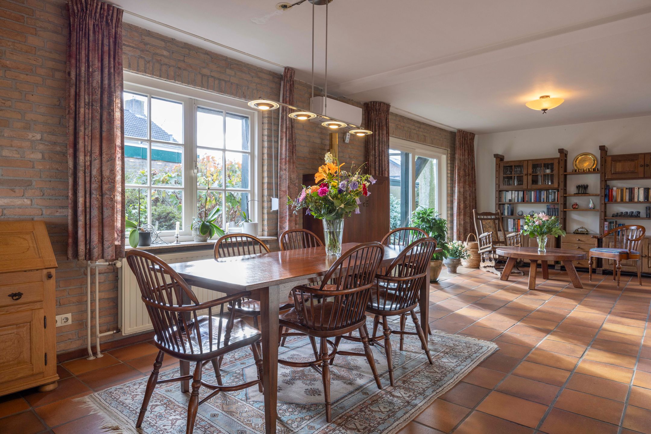 Photo 9 of Achthoevenstraat 82