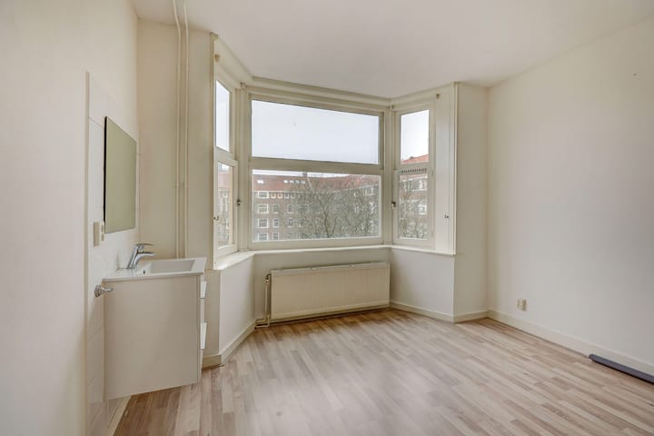 Foto 5 van Antillenstraat 34-3