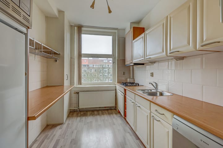 Foto 8 van Antillenstraat 34-3