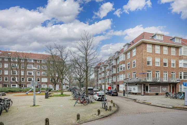 Foto 22 van Antillenstraat 34-3