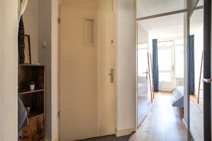 Foto 8 van Van Galenstraat 14-N