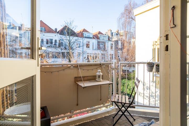 Foto 13 van Van Galenstraat 14-N