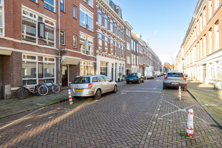 Foto 22 van Van Galenstraat 14-N