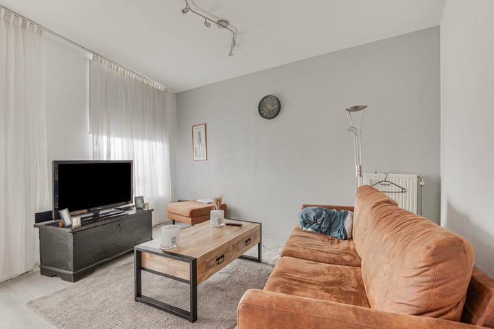 Foto 11 van Egelantierstraat 33