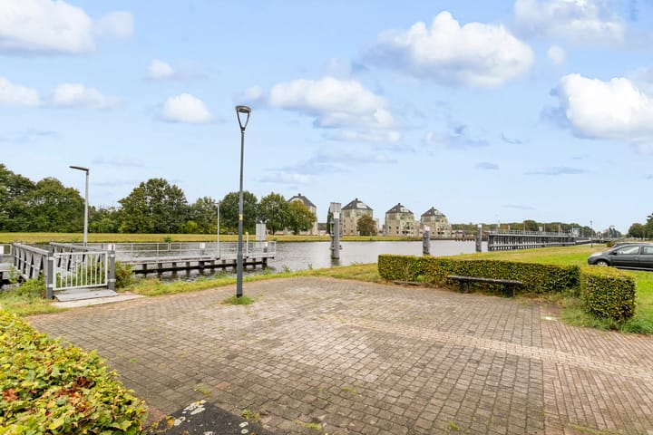 Foto 42 van Vlaggeschip 42