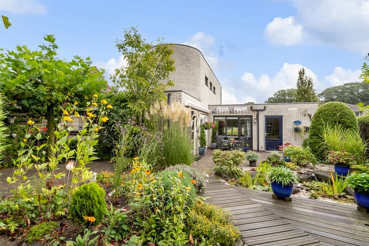 Foto 1 van Vlaggeschip 42