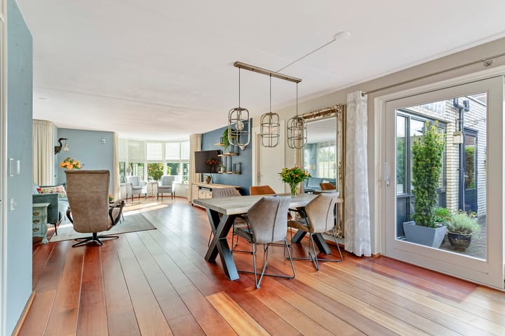 Foto 6 van Vlaggeschip 42