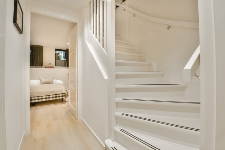 Photo 5 of Johannes Verhulststraat 150-H