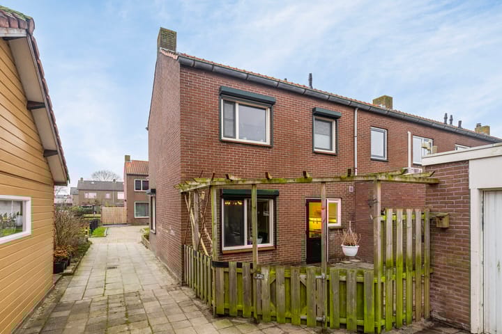 Foto 25 van Van Vollenhovenstraat 7