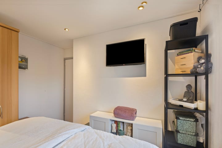 Foto 15 van Van Vollenhovenstraat 7