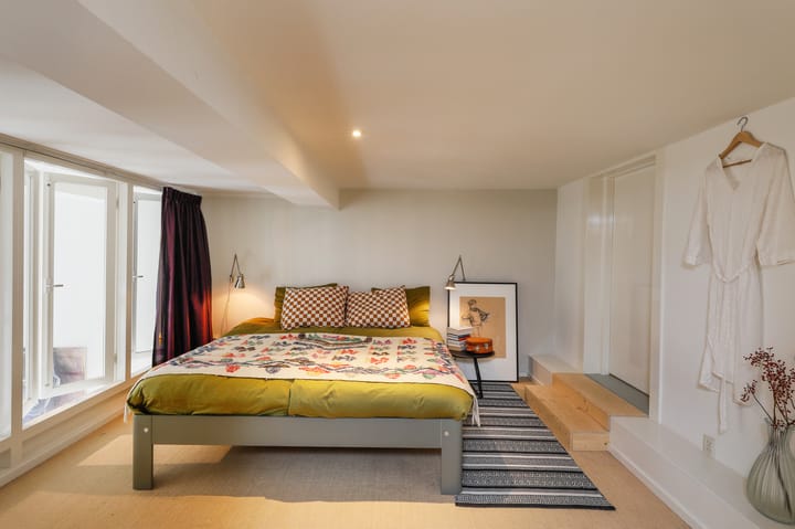 Photo 30 of Sint Annaplaats 25