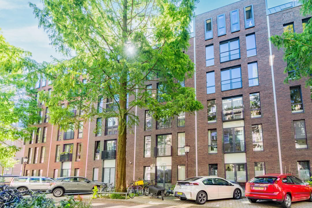 Photo 1 of Camperstraat 22-D