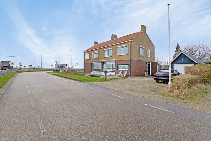 Foto 28 van 1e Deltaweg 3