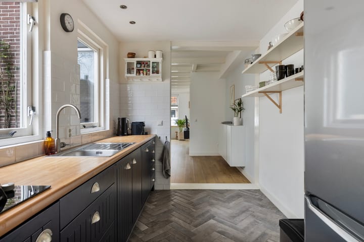 Foto 11 van Leeghwaterstraat 24