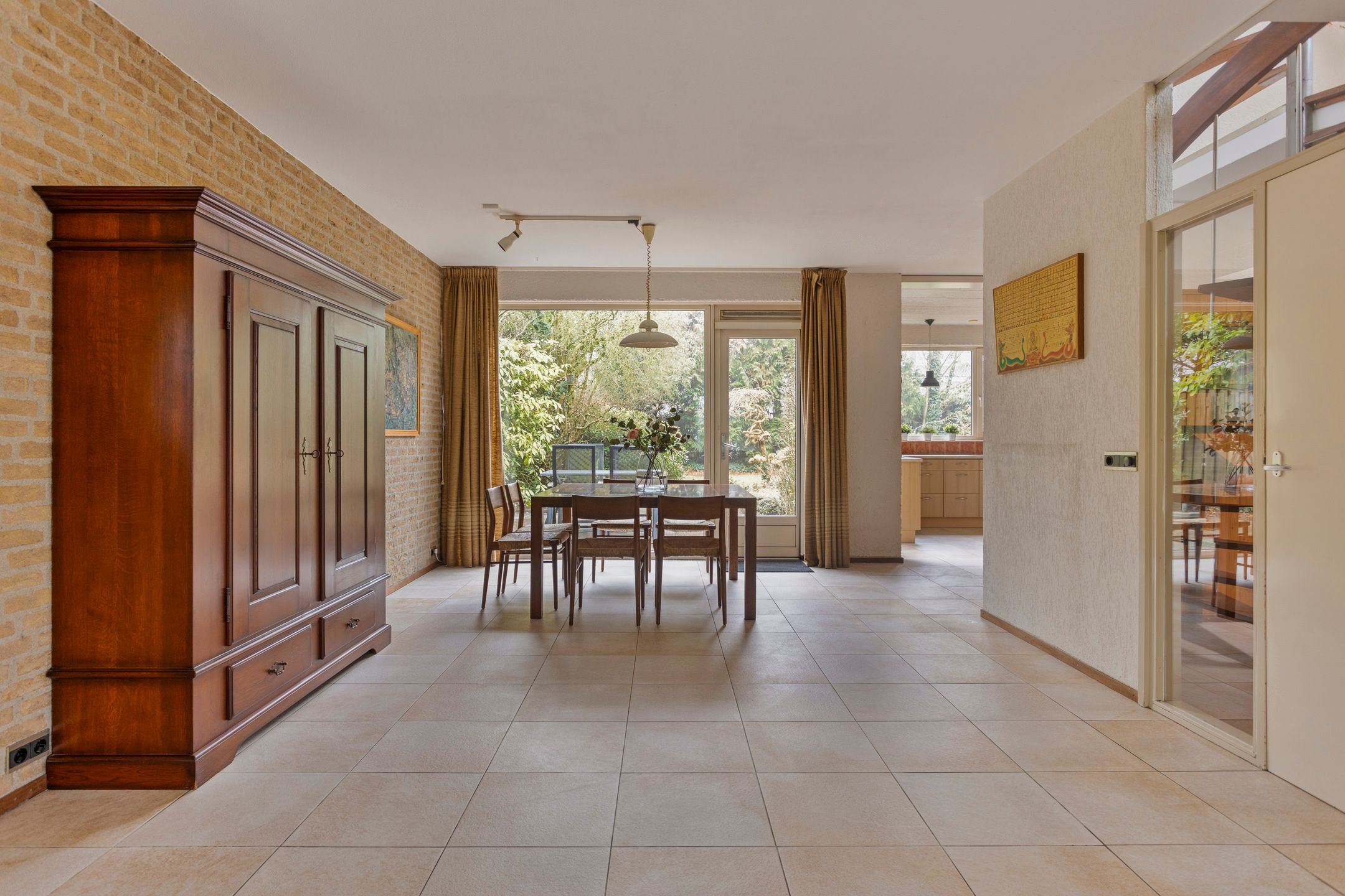 Foto 12 van Groningenlaan 1