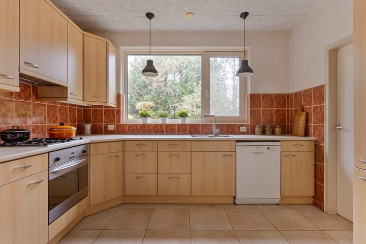 Foto 19 van Groningenlaan 1