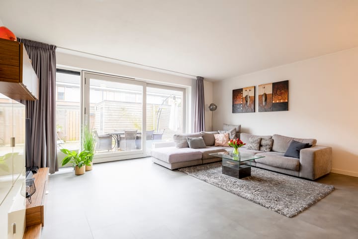 Foto 4 van Laakboulevard 260