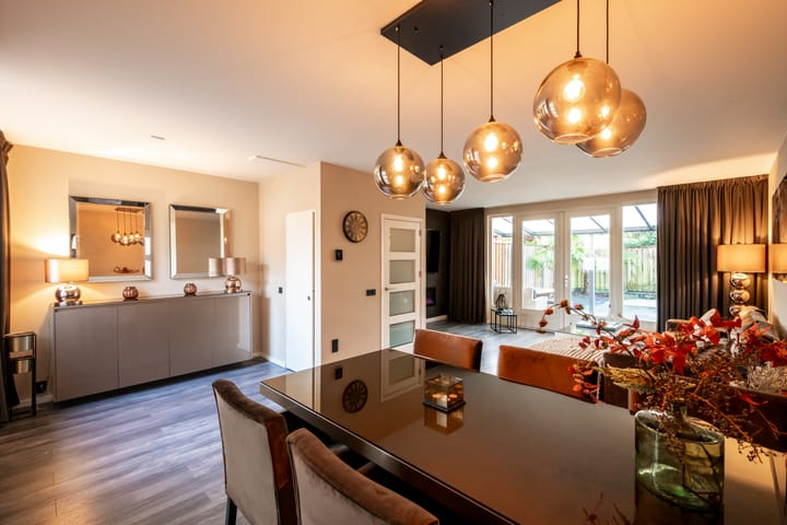 Foto 2 van Tinnegieter 6