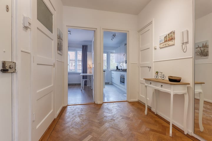 Foto 15 van Carel Vosmaerstraat 68