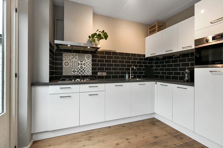 Photo 5 of Rijnstraat 13