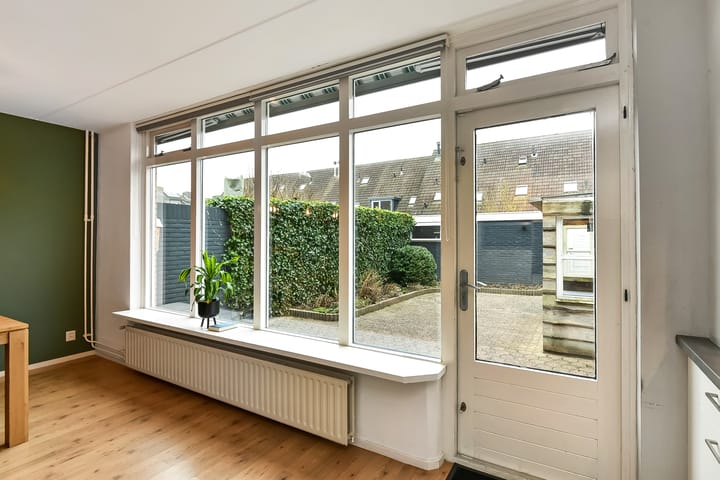 Photo 7 of Rijnstraat 13