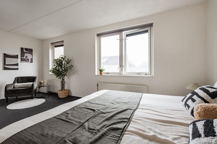 Foto 13 van Voorstraat 404