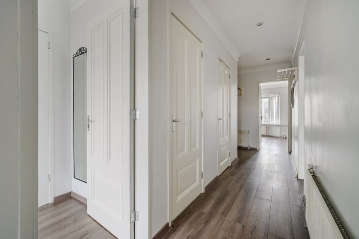 Foto 12 van De la Reyweg 151