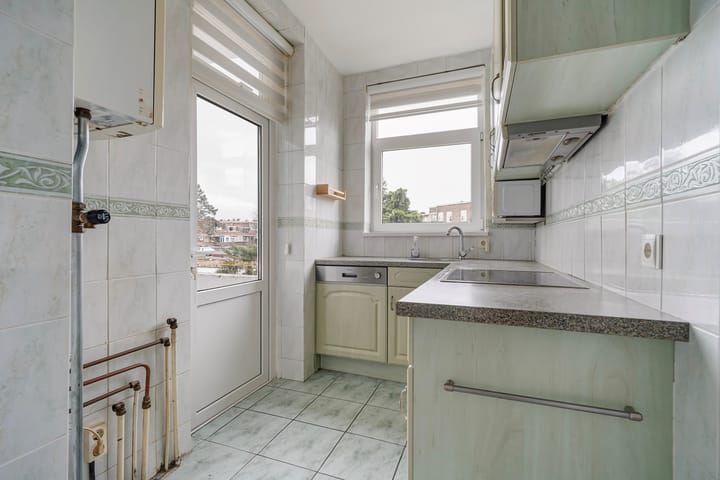 Foto 16 van De la Reyweg 151