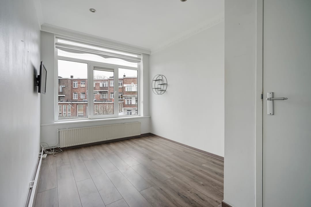 Foto 22 van De la Reyweg 151