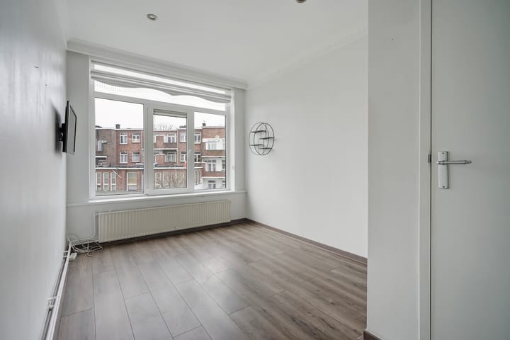 Foto 22 van De la Reyweg 151